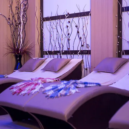 Eftalia Village Hotel 4*